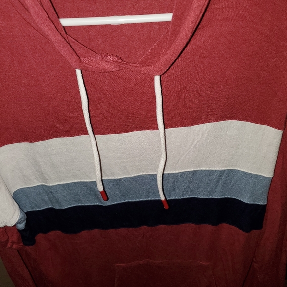 Light Sweatshirt - Picture 3 of 4